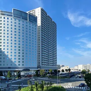 4* 저렴한 가격의 호텔 스퀘어 미나토미라이